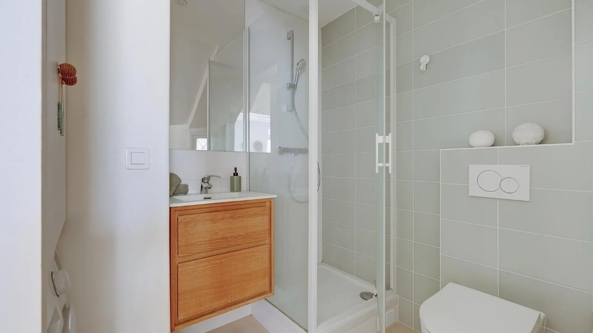 Bnbnova - 1Br - Pompidou & Central Paris France